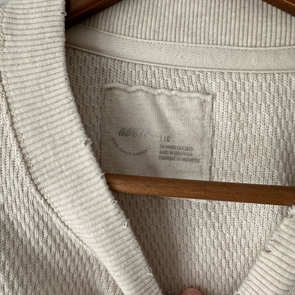 Aerie | Textured Crewneck Sweater - Picture 4 of 5